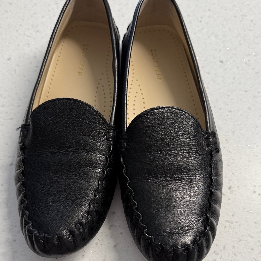 Cole Haan Black Leather Flats for Women